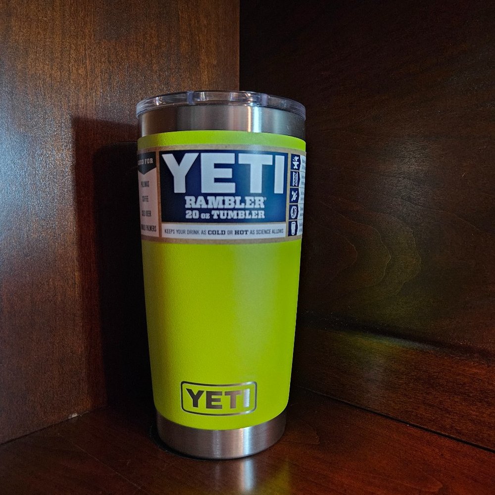 Yeti Rambler 20oz Tumbler - Chartreuse